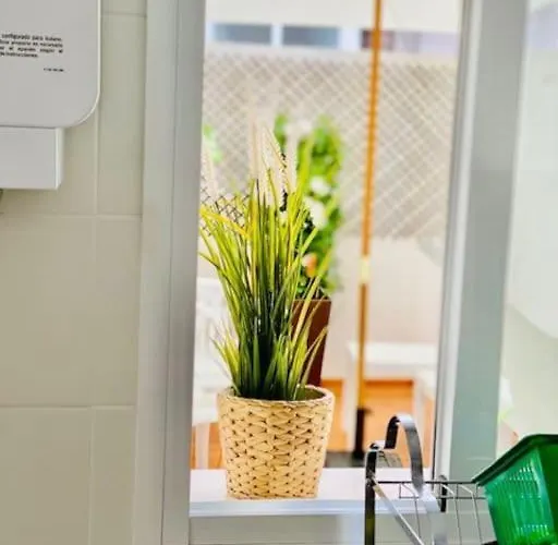 Apartamento*carolapo*con Patio Interior Y Garage